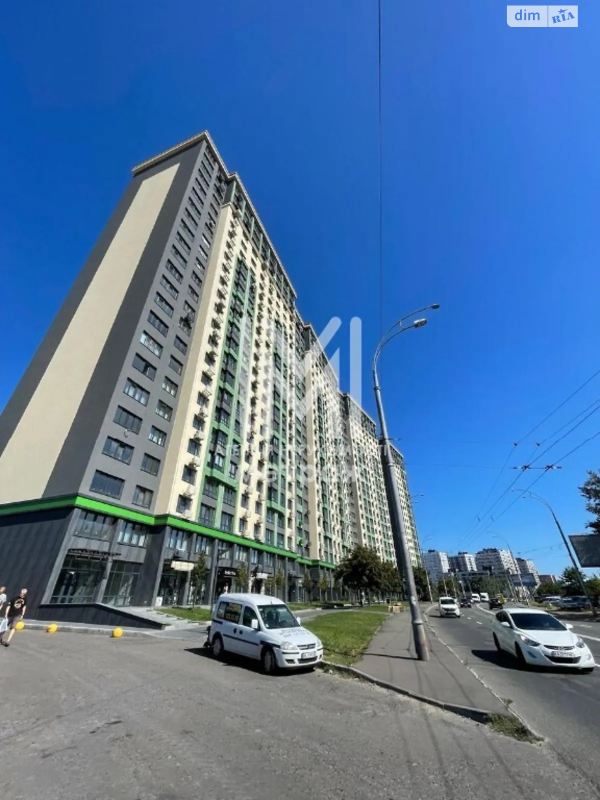Продается 1-комнатная квартира 44 кв. м в Киеве, ул. Михаила Максимовича, 32