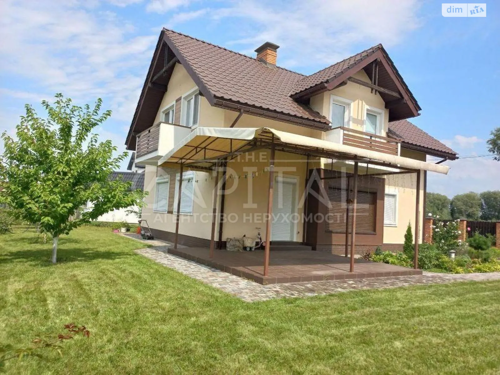 Продается дом на 2 этажа 156 кв. м с гаражом, цена: 230000 $ - фото 1