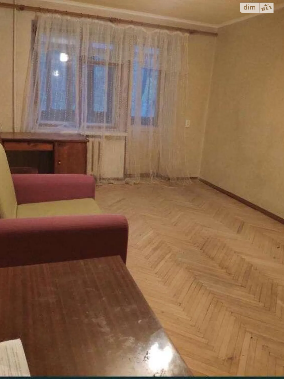 Продается 1-комнатная квартира 33 кв. м в Харькове, ул. Космонавтов, 8