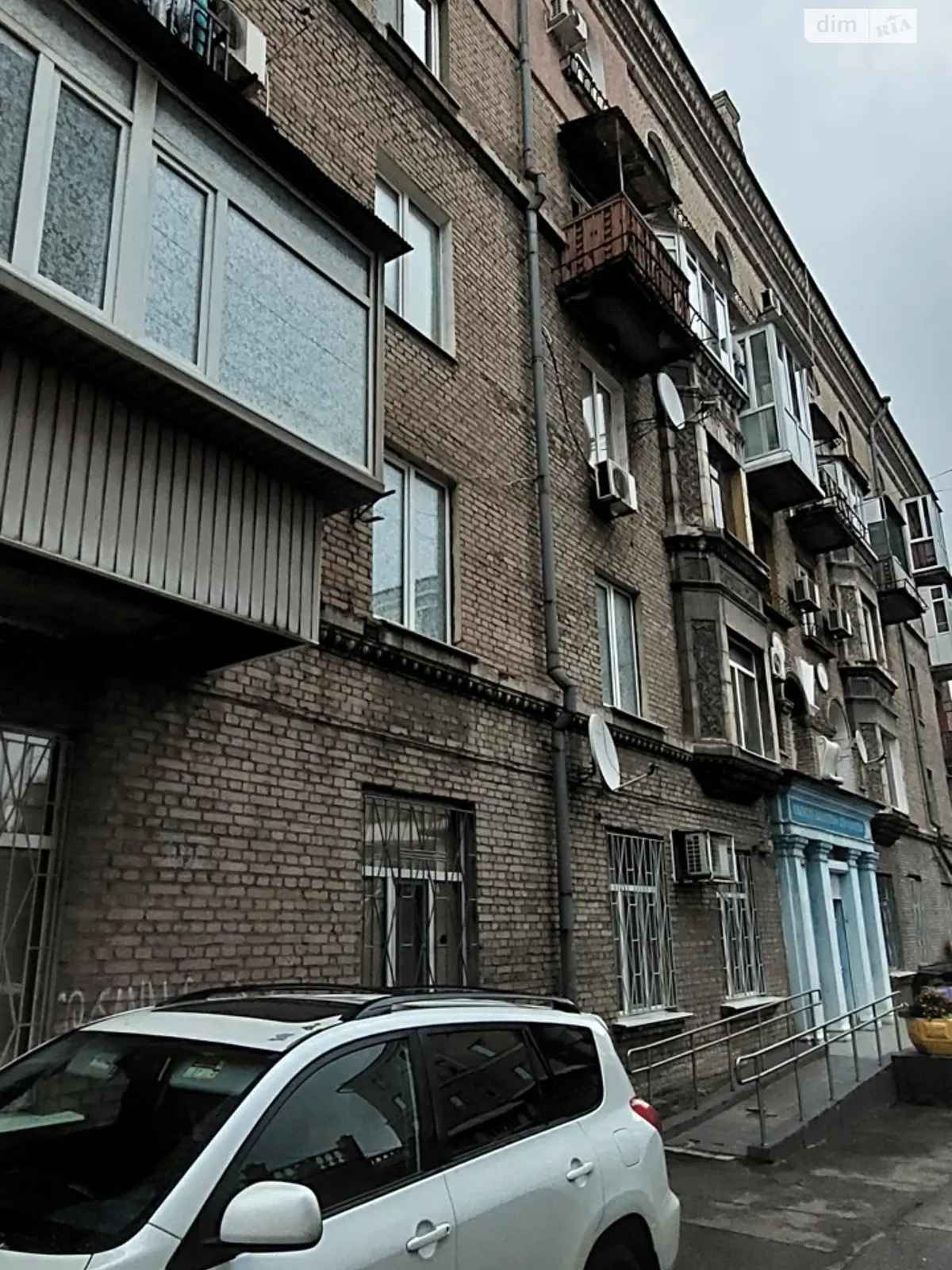 2-комнатная квартира 49 кв. м в Запорожье - фото 3