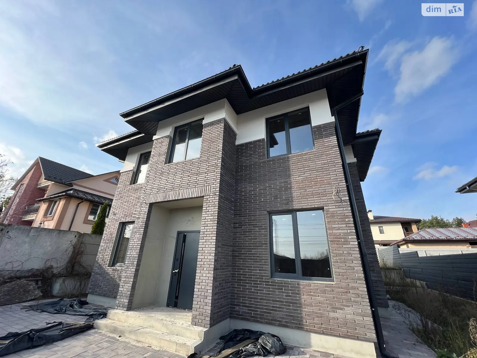 Продається будинок 2 поверховий 156 кв. м з меблями, цена: 165000 $ - фото 1