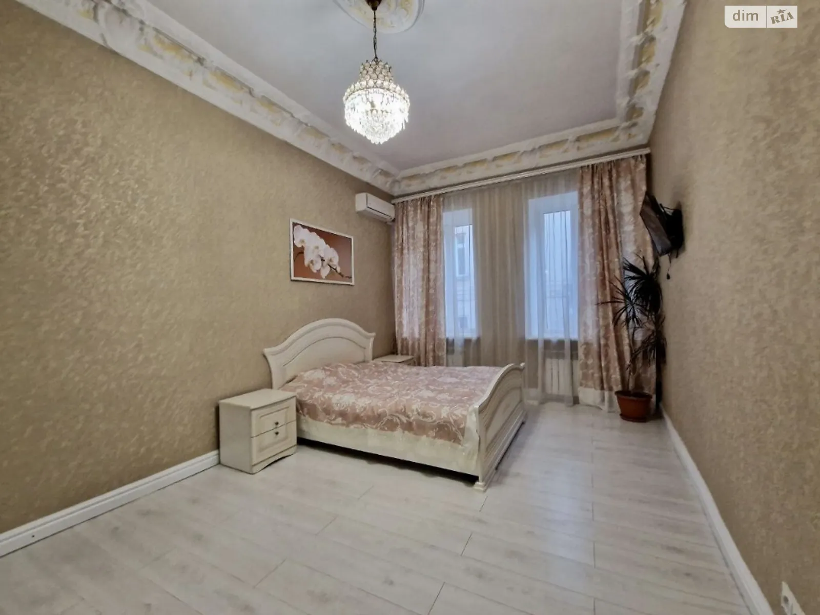 Продается 2-комнатная квартира 45.5 кв. м в Одессе, ул. Лейтенанта Шмидта - фото 1