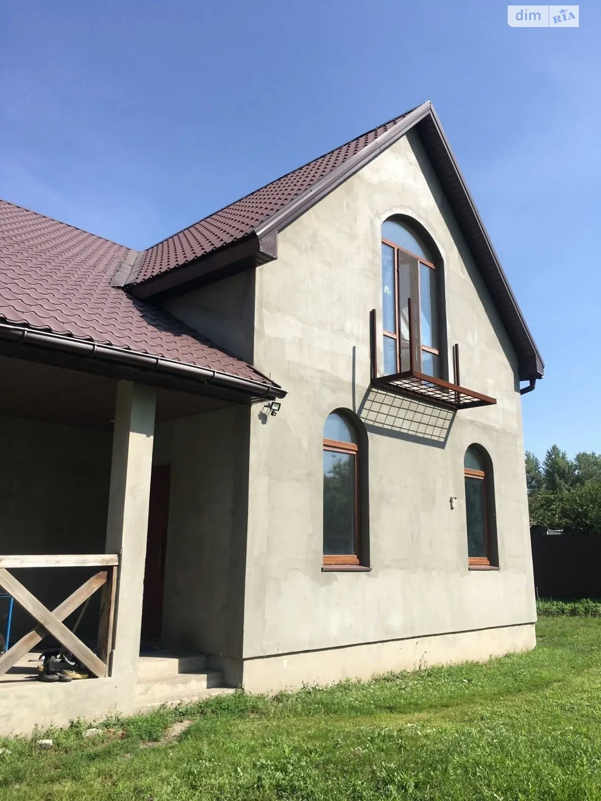 Продается дом на 2 этажа 200 кв. м с камином, цена: 75000 $ - фото 1