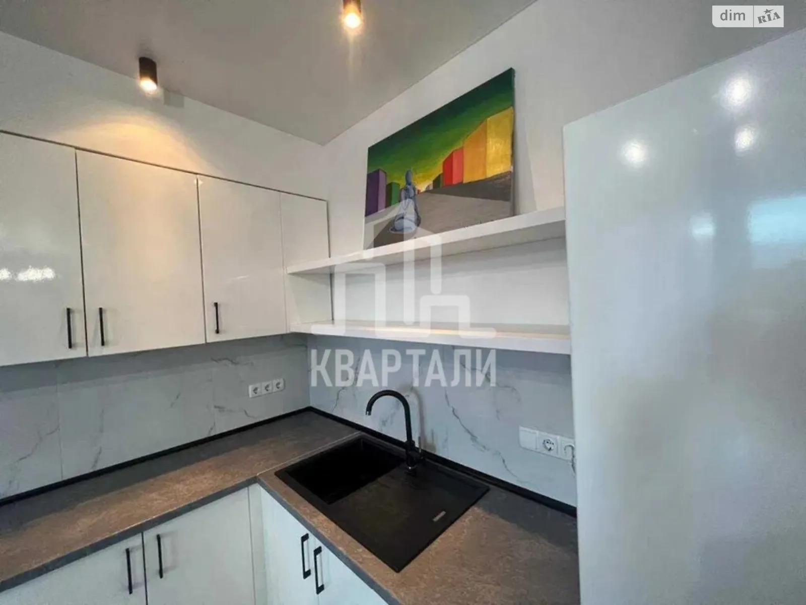 Продается 2-комнатная квартира 59 кв. м в Киеве - фото 2