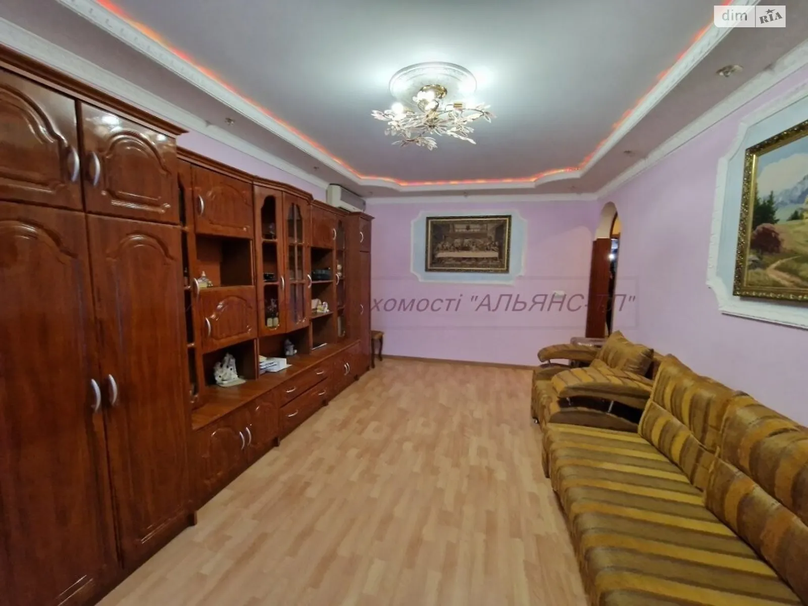Продается 4-комнатная квартира 84 кв. м в Ужгороде - фото 2