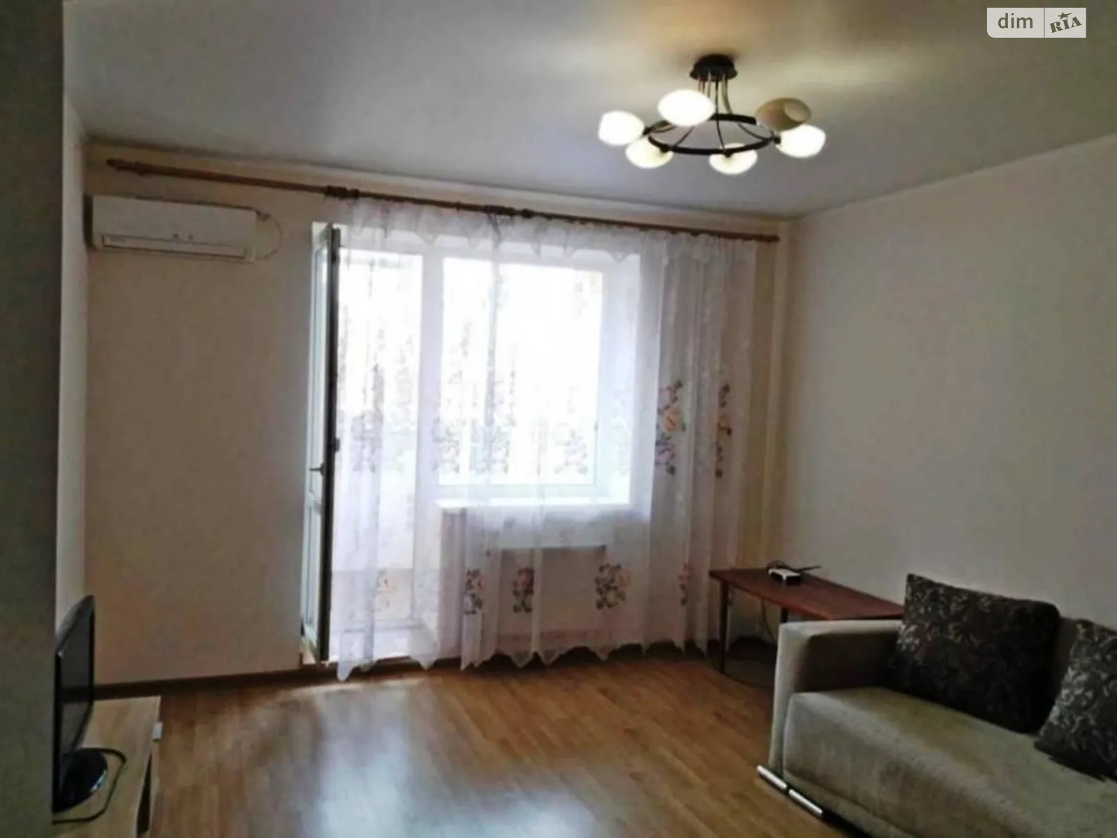 Продается 1-комнатная квартира 45 кв. м в Новой Долине, цена: 25000 $ - фото 1