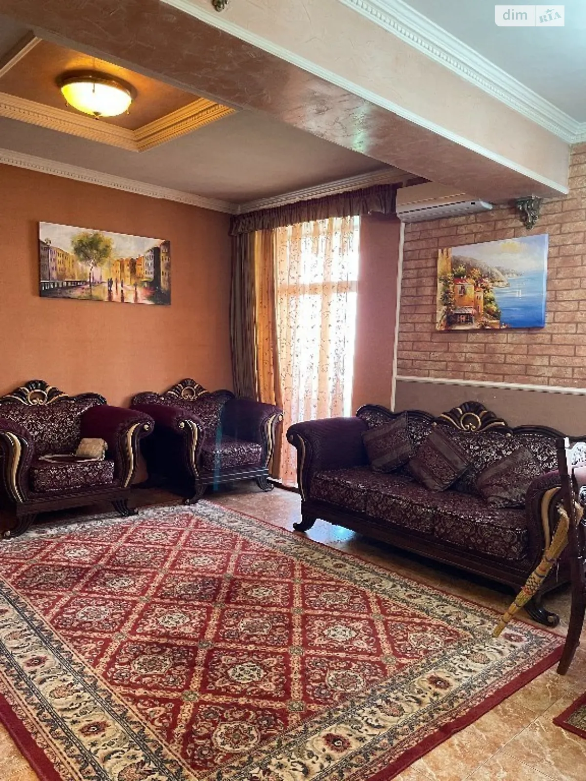 Продается 3-комнатная квартира 100 кв. м в Днепре, ул. Акинфиева Ивана - фото 1