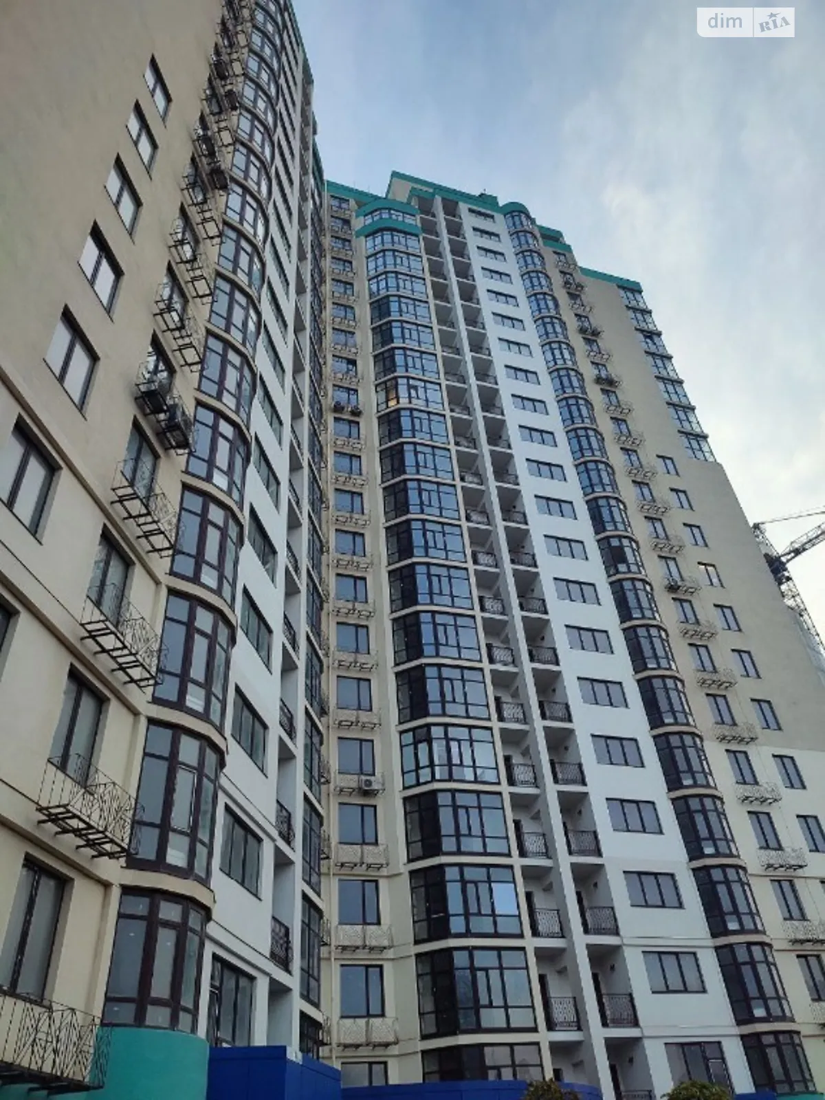 Продается 2-комнатная квартира 83 кв. м в Одессе, Фонтанская дор., 124