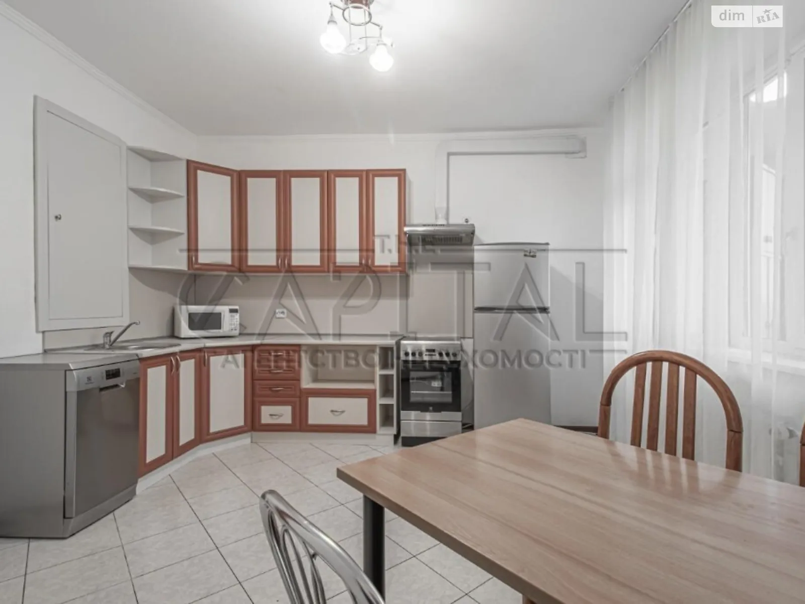 Продается 4-комнатная квартира 125 кв. м в Киеве, просп. Николая  Бажана - фото 1