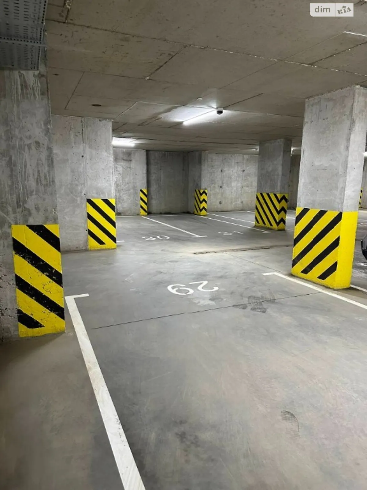 Продается подземный паркинг под легковое авто на 22 кв. м - фото 2