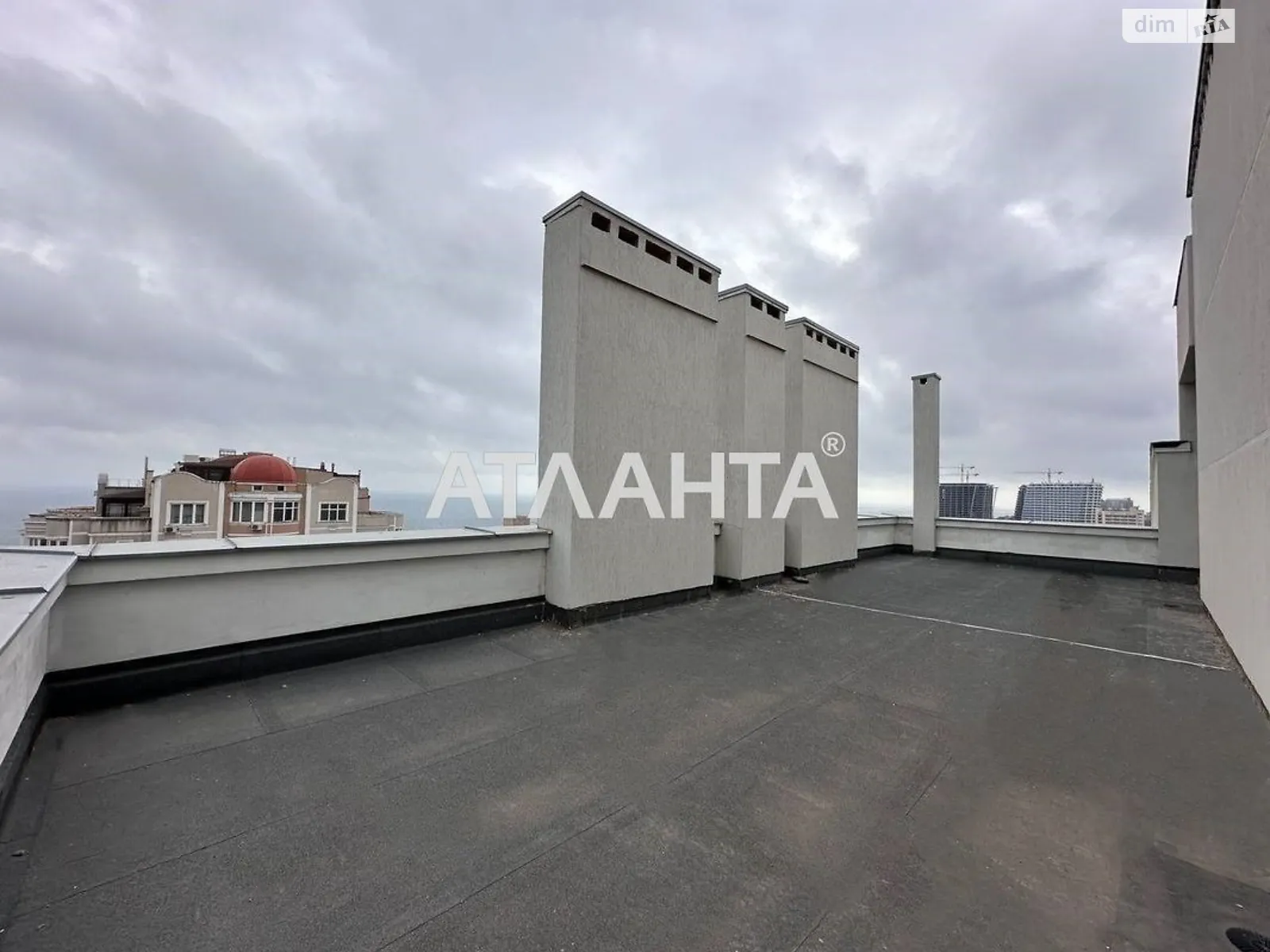 Продается 4-комнатная квартира 197.7 кв. м в Одессе, пер. Каркашадзе, 9 - фото 1