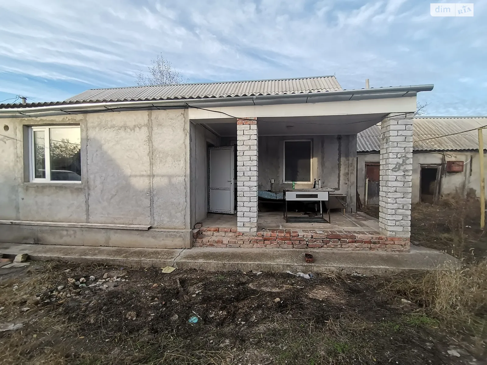 Продається одноповерховий будинок 96 кв. м з каміном, цена: 32000 $