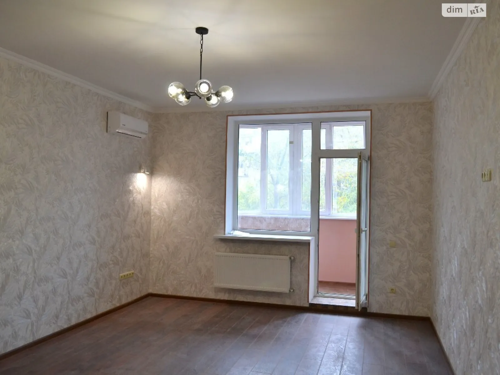 Продається 1-кімнатна квартира 55 кв. м у Одесі, вул. Зоопаркова - фото 1