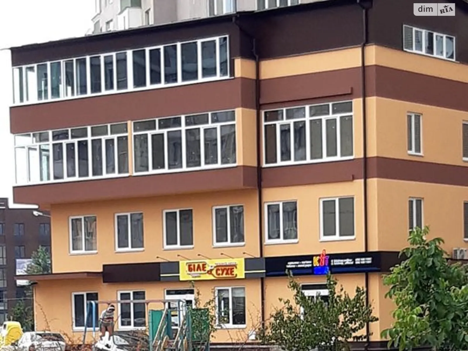 Продається приміщення вільного призначення 157 кв. м в 4-поверховій будівлі, цена: 167000 $ - фото 1