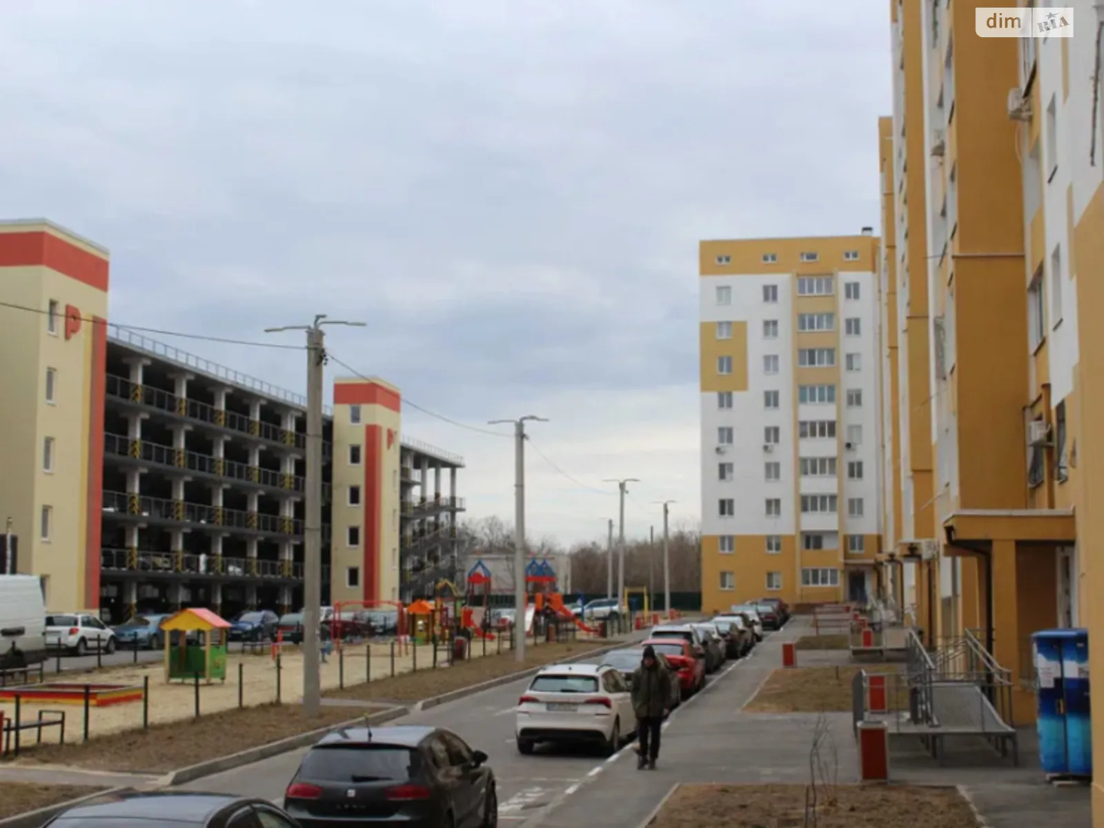 Продається 1-кімнатна квартира 43 кв. м у Харкові, просп. Льва Ландау - фото 1