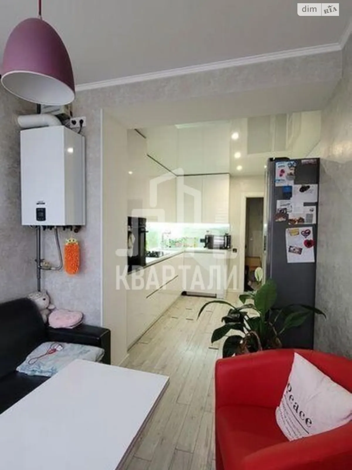 Продається 2-кімнатна квартира 65 кв. м у Києво-Святошинську, цена: 91000 $
