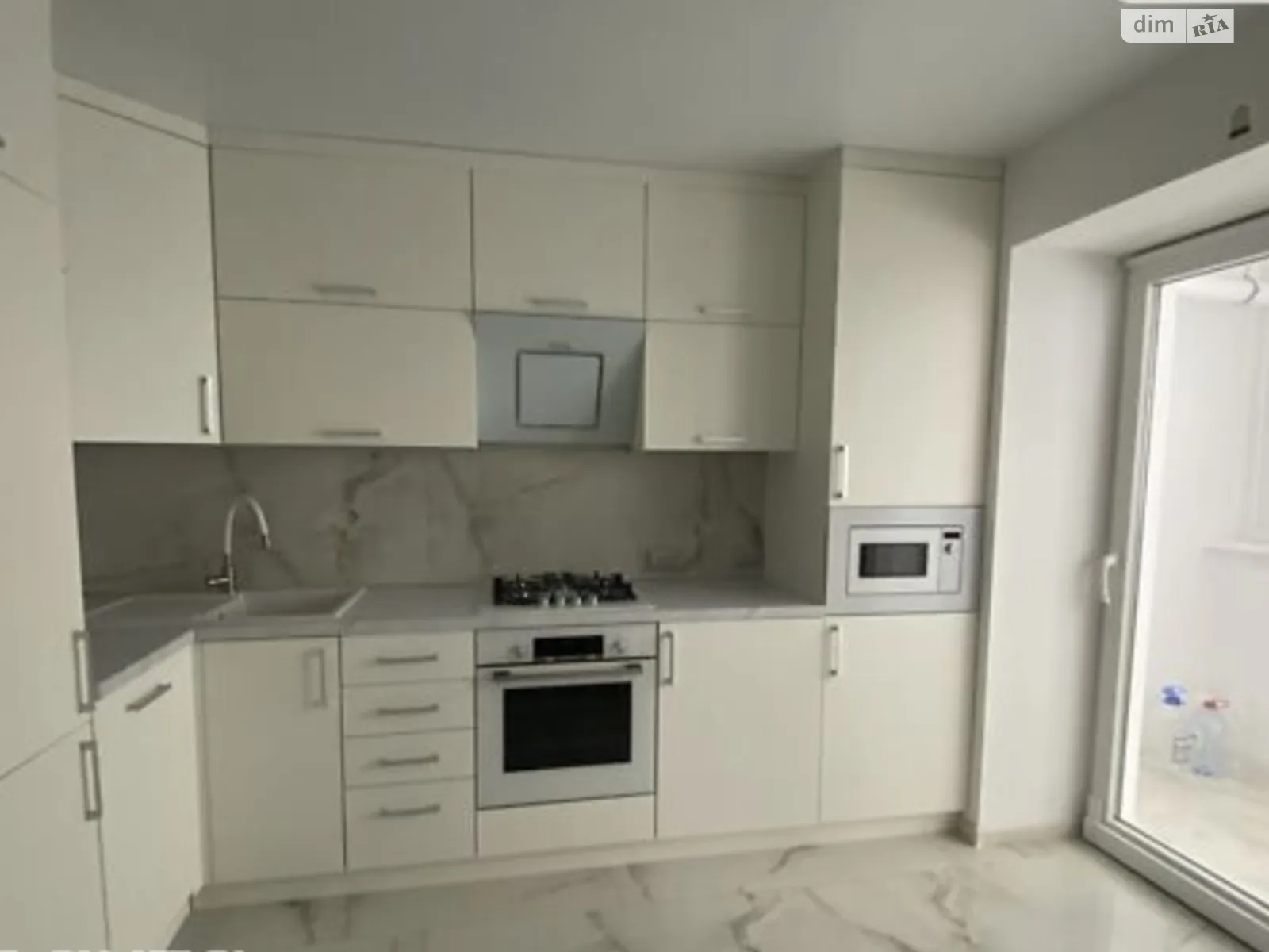 2-кімнатна квартира 64 кв. м у Тернополі, цена: 78000 $ - фото 1