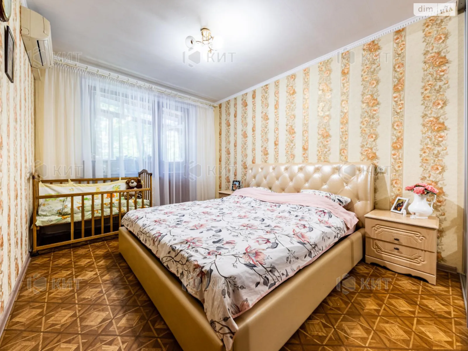 Продается 3-комнатная квартира 65 кв. м в Харькове, цена: 35000 $