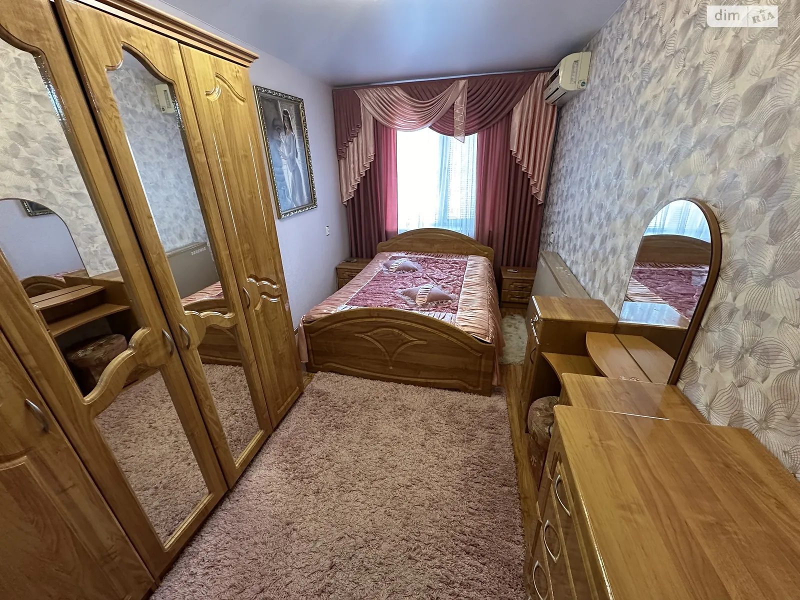 Продається 2-кімнатна квартира 45 кв. м у Миколаєві