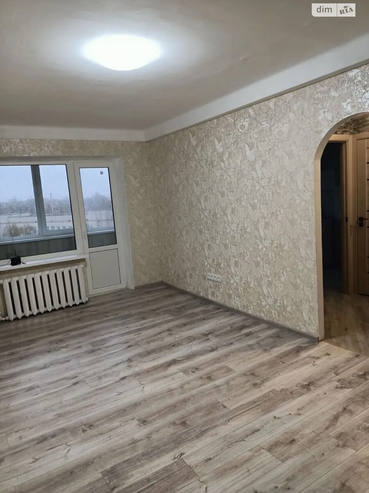 1-комнатная квартира 33 кв. м в Запорожье - фото 1