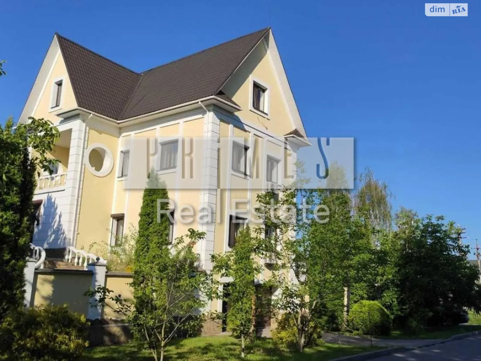 Сдается в аренду дом на 3 этажа 600 кв. м с камином, цена: 4000 $ - фото 1