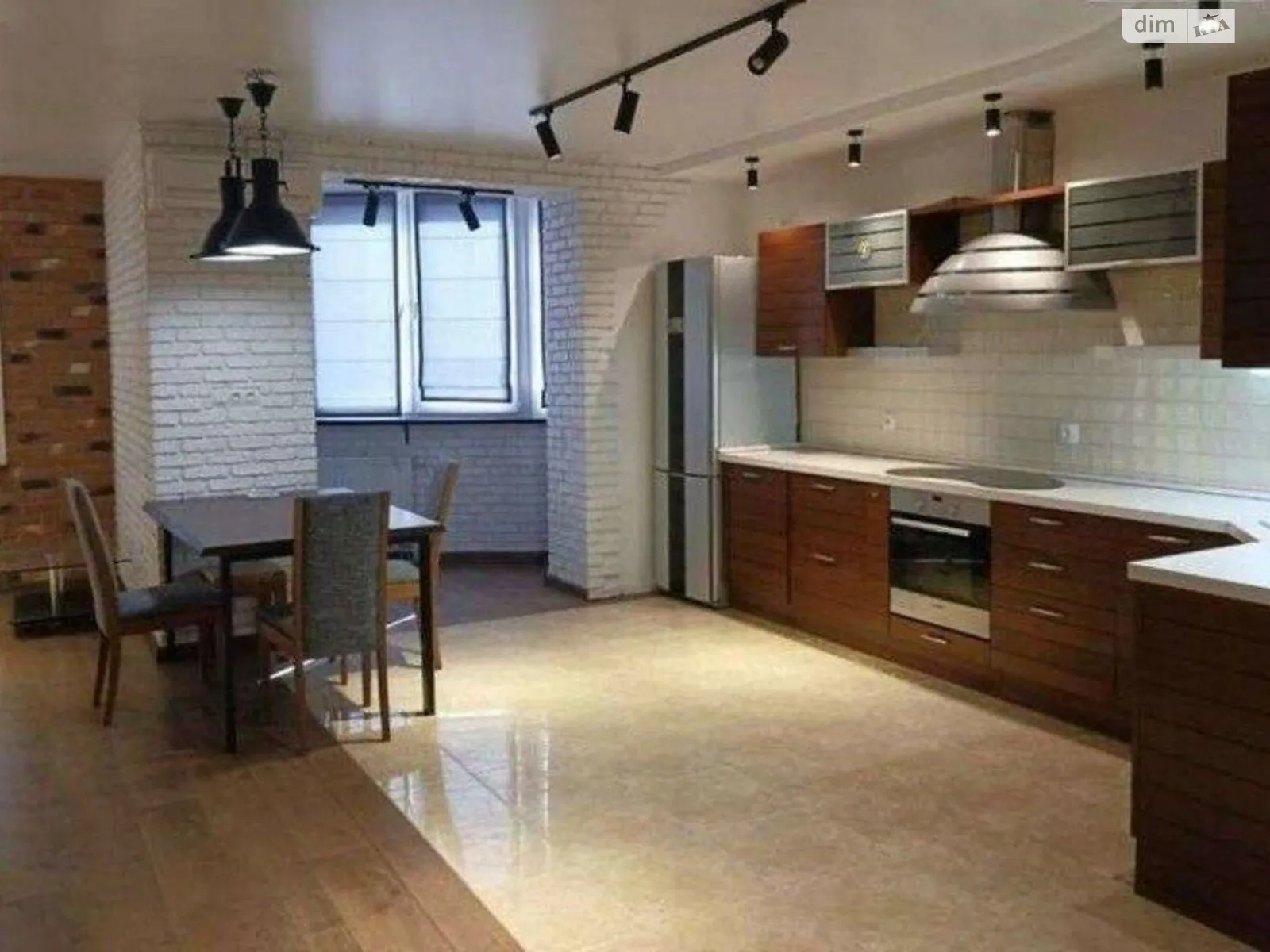 Продается 2-комнатная квартира 90 кв. м в Киеве, ул. Драгоманова, 1А - фото 1