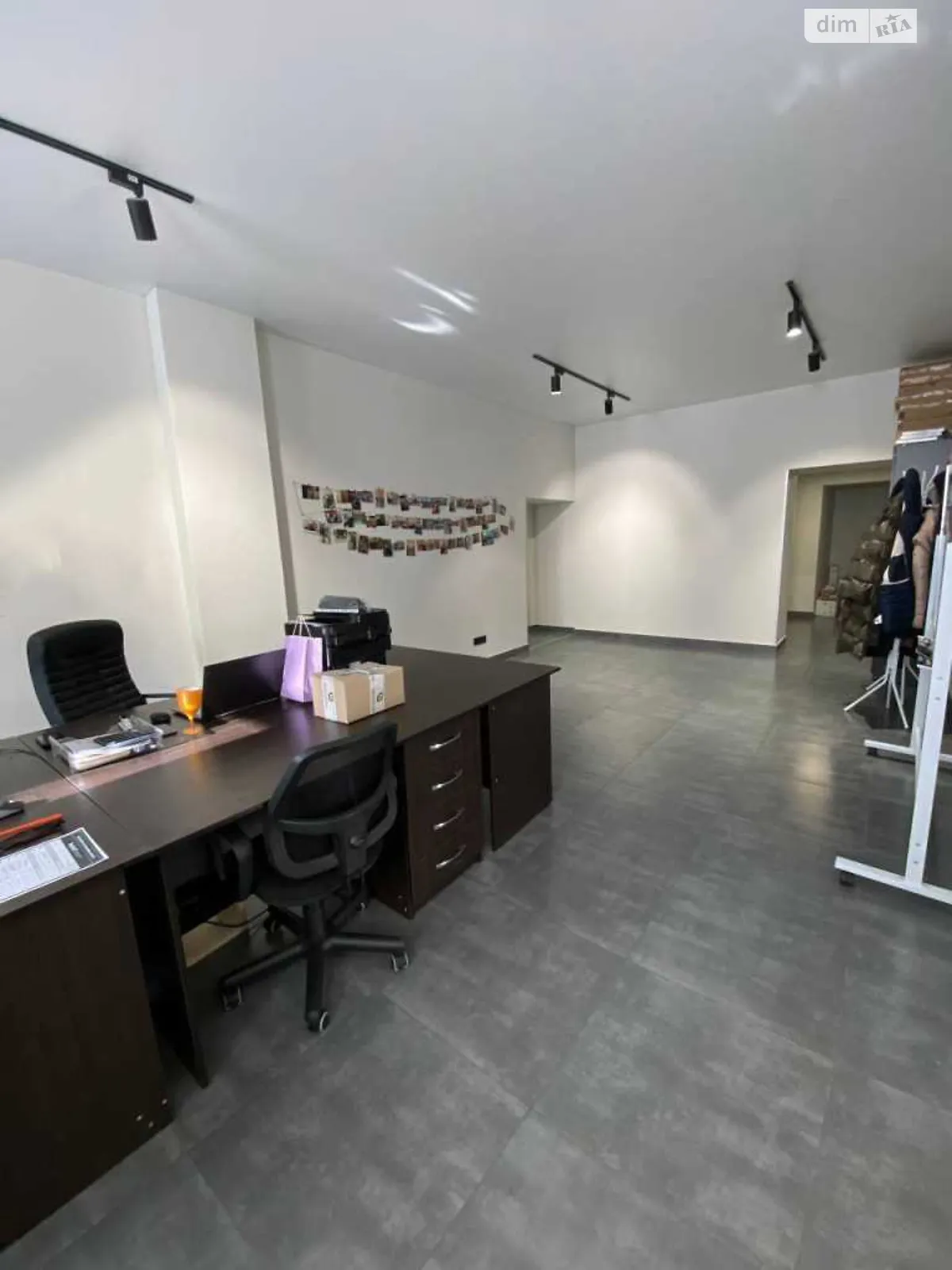 Продается офис 140 кв. м в бизнес-центре - фото 2