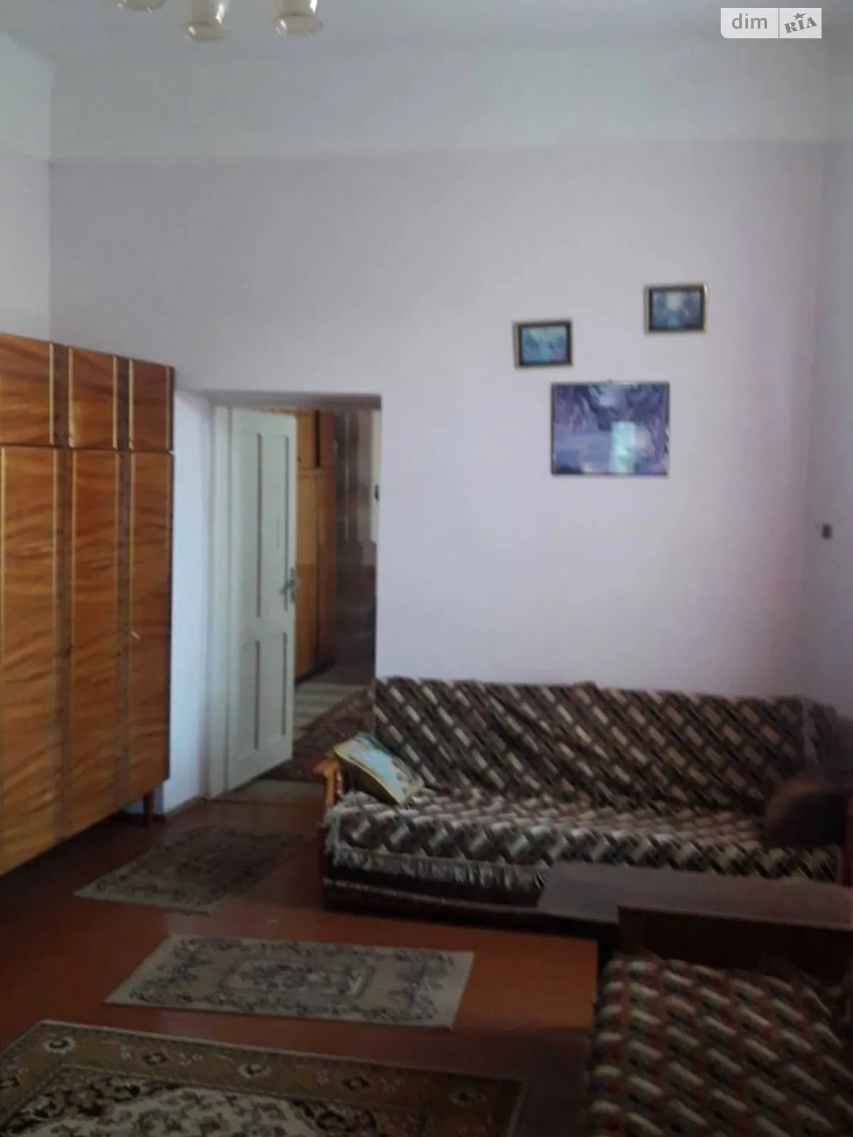 Продается 2-комнатная квартира 69 кв. м в Черновцах, цена: 55000 $