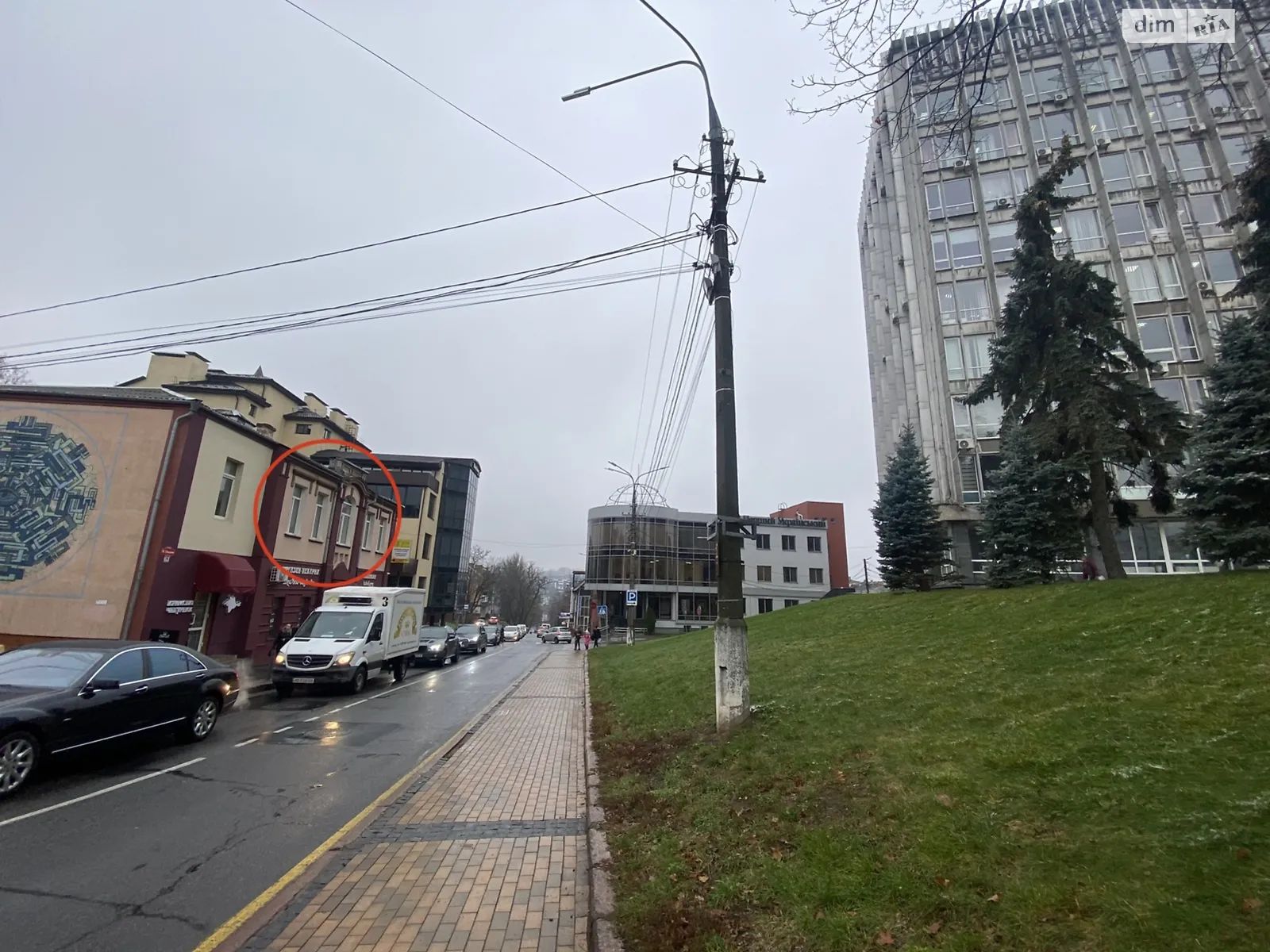 Продается офис 116 кв. м в бизнес-центре, цена: 170000 $ - фото 1