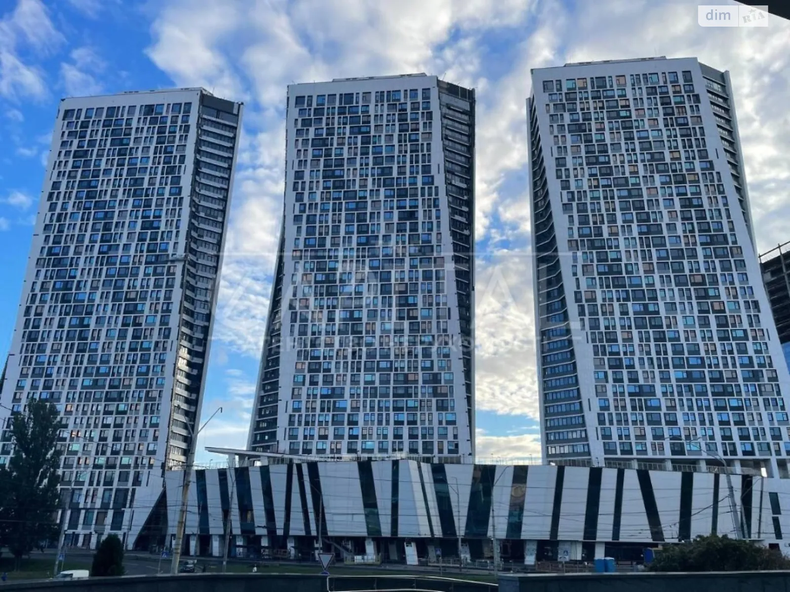Продается 2-комнатная квартира 80 кв. м в Киеве, просп. Берестейский(Победы), 11Б - фото 1