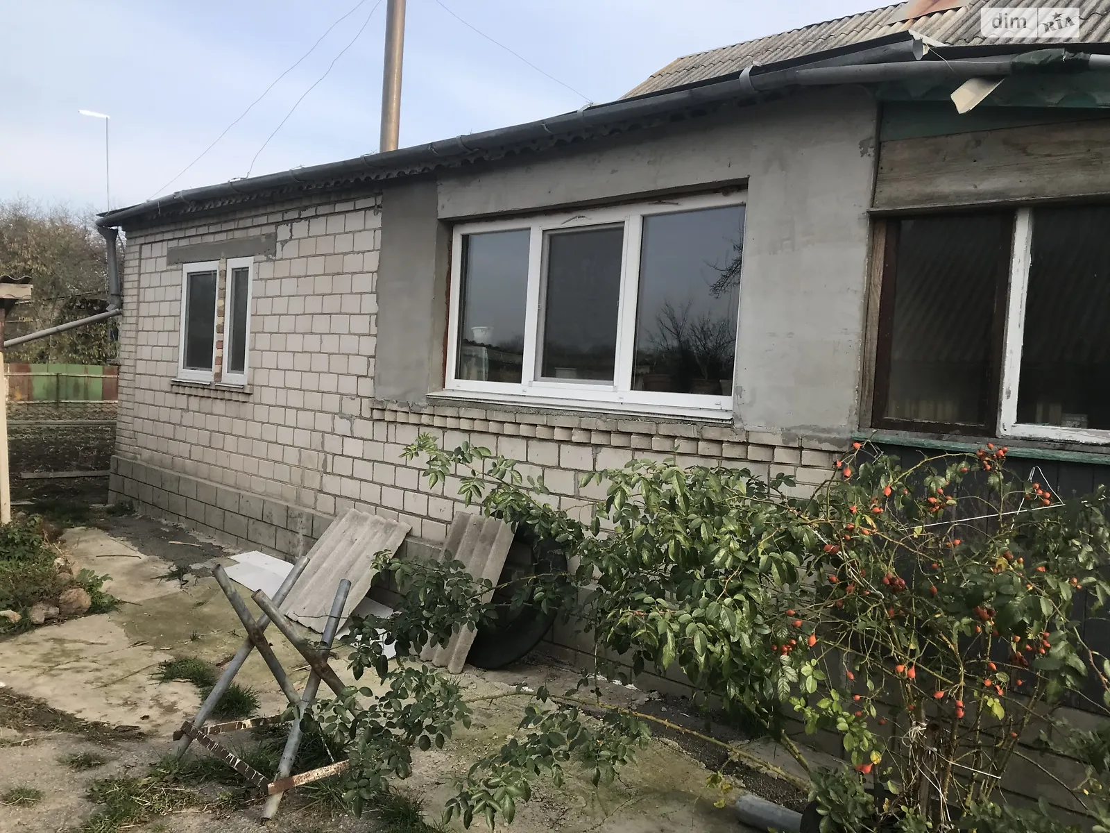 Продается одноэтажный дом 106 кв. м с балконом, цена: 6000 $ - фото 1