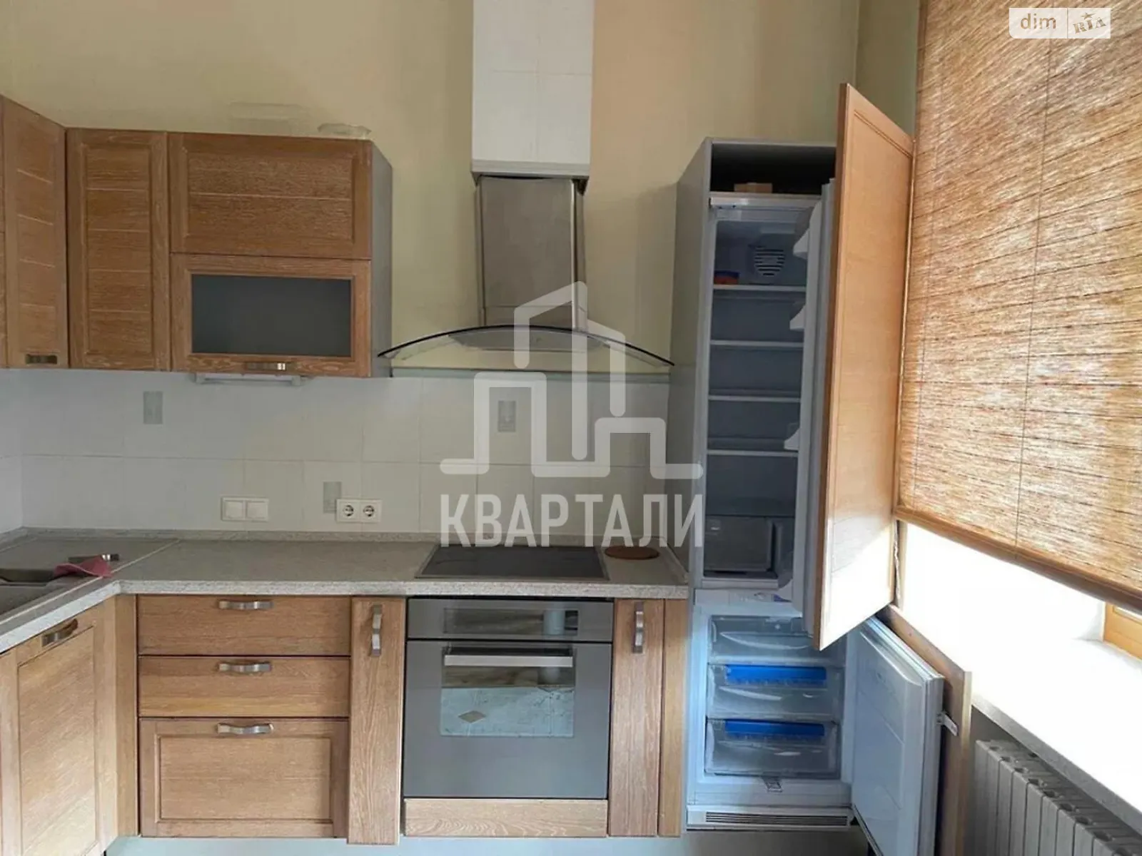 Продается 1-комнатная квартира 44 кв. м в Киеве, ул. Михайловская, 24А - фото 1