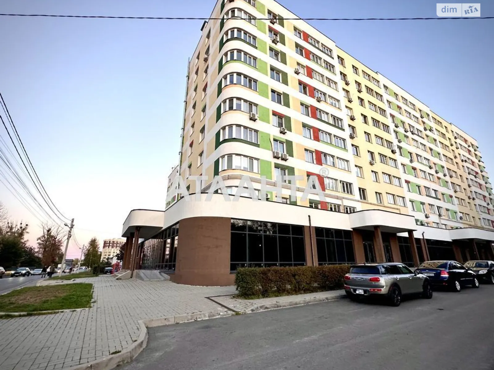 Продается офис 134.4 кв. м в бизнес-центре, цена: 105000 $