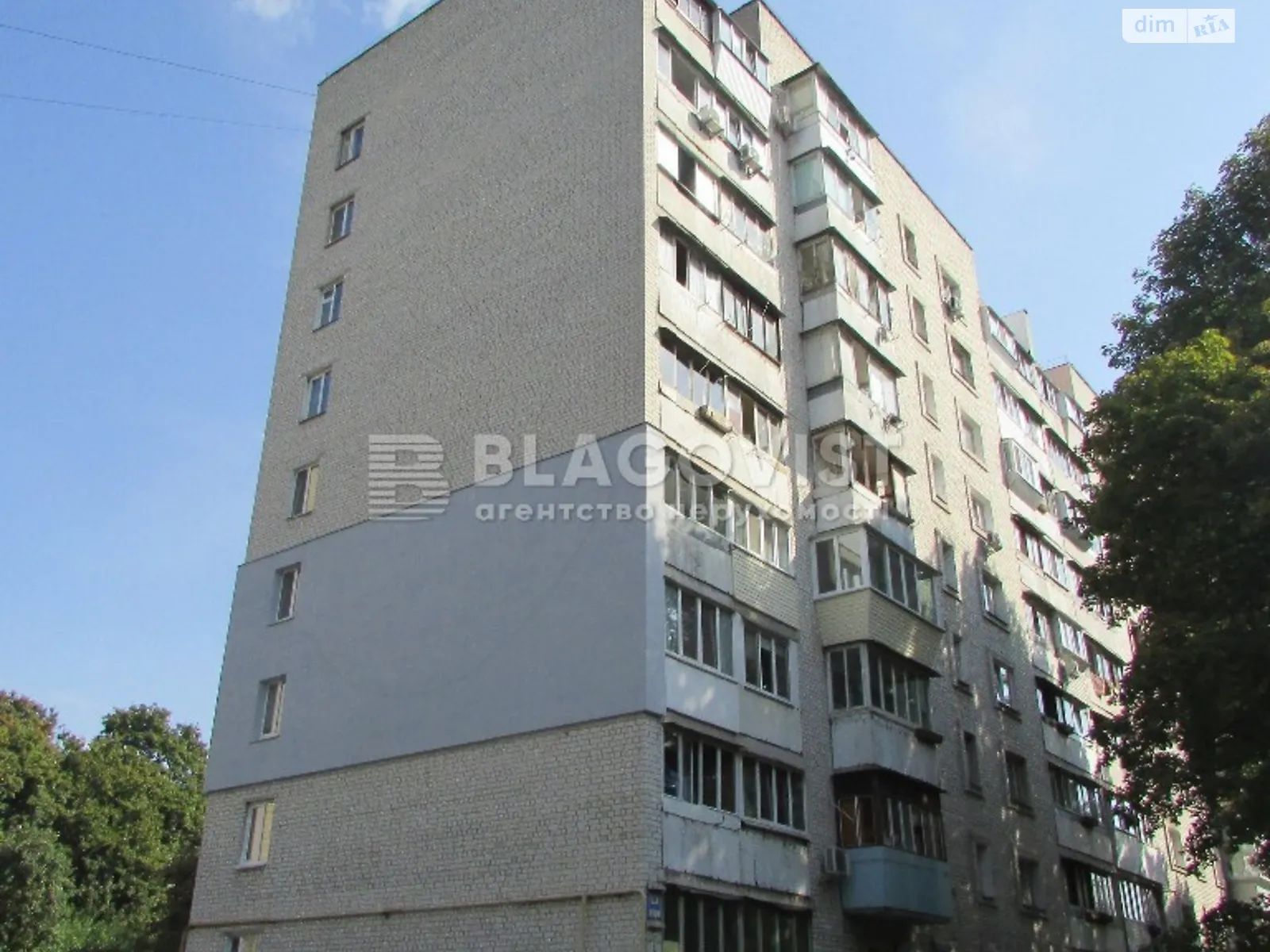 Продается 4-комнатная квартира 80.5 кв. м в Киеве, ул. Николая Шепелева, 9
