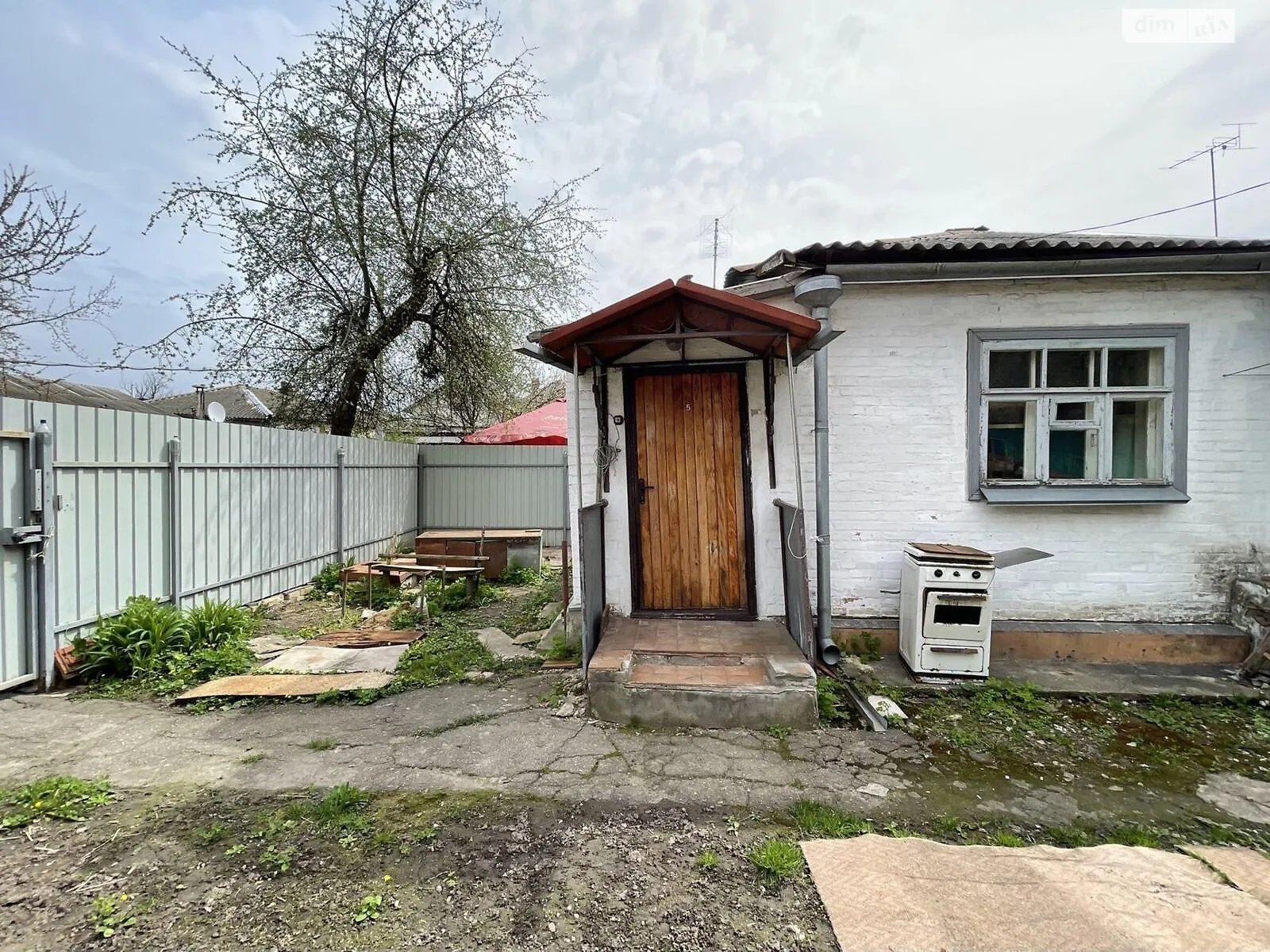 Продається частина будинку 20 кв. м з гаражем, цена: 15000 $ - фото 1