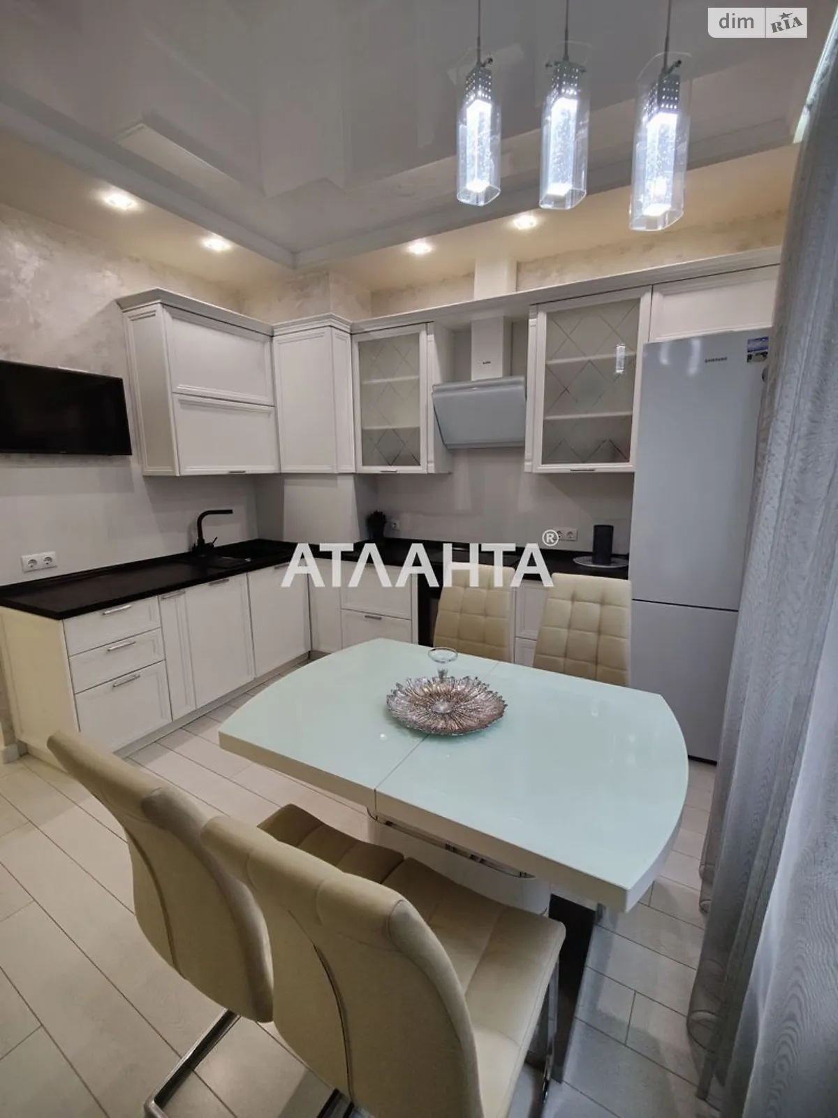 Продается 1-комнатная квартира 45 кв. м в Одессе, цена: 75000 $ - фото 1