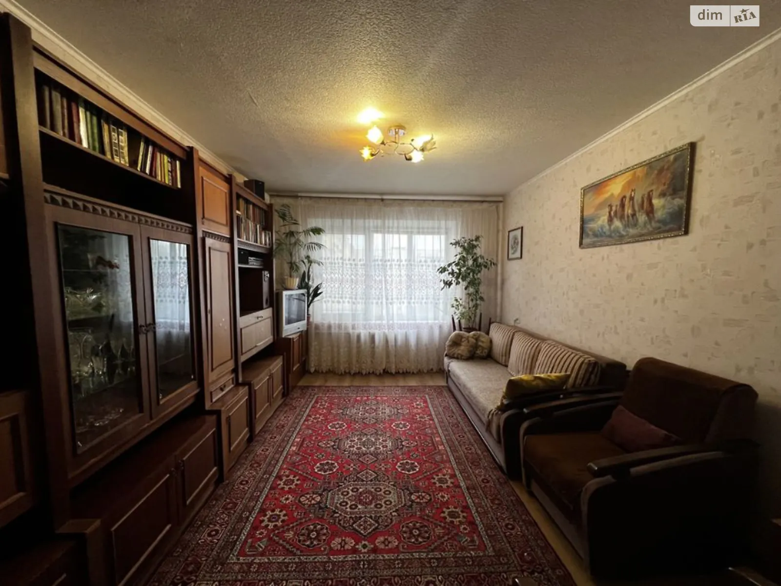 Продается 3-комнатная квартира 66 кв. м в Днепре, мас. Тополь-3 - фото 1