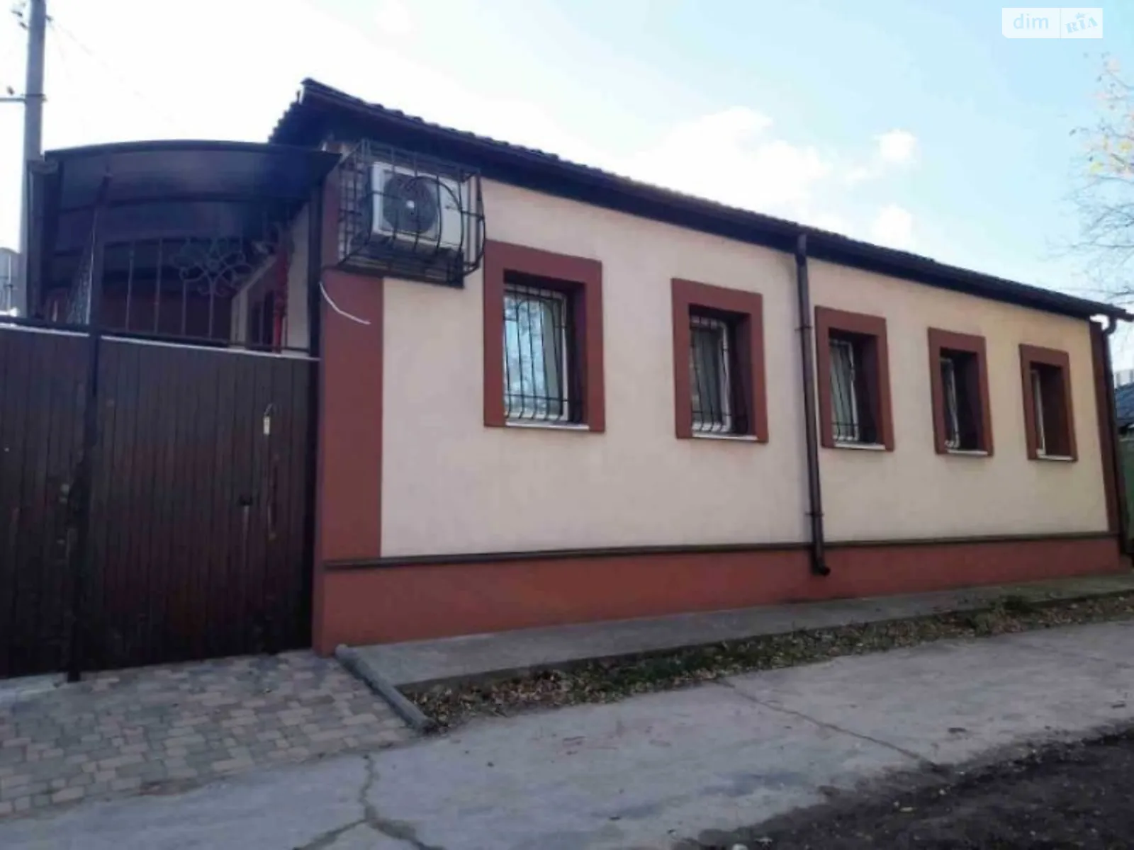 Продается одноэтажный дом 110 кв. м с террасой, цена: 126000 $ - фото 1