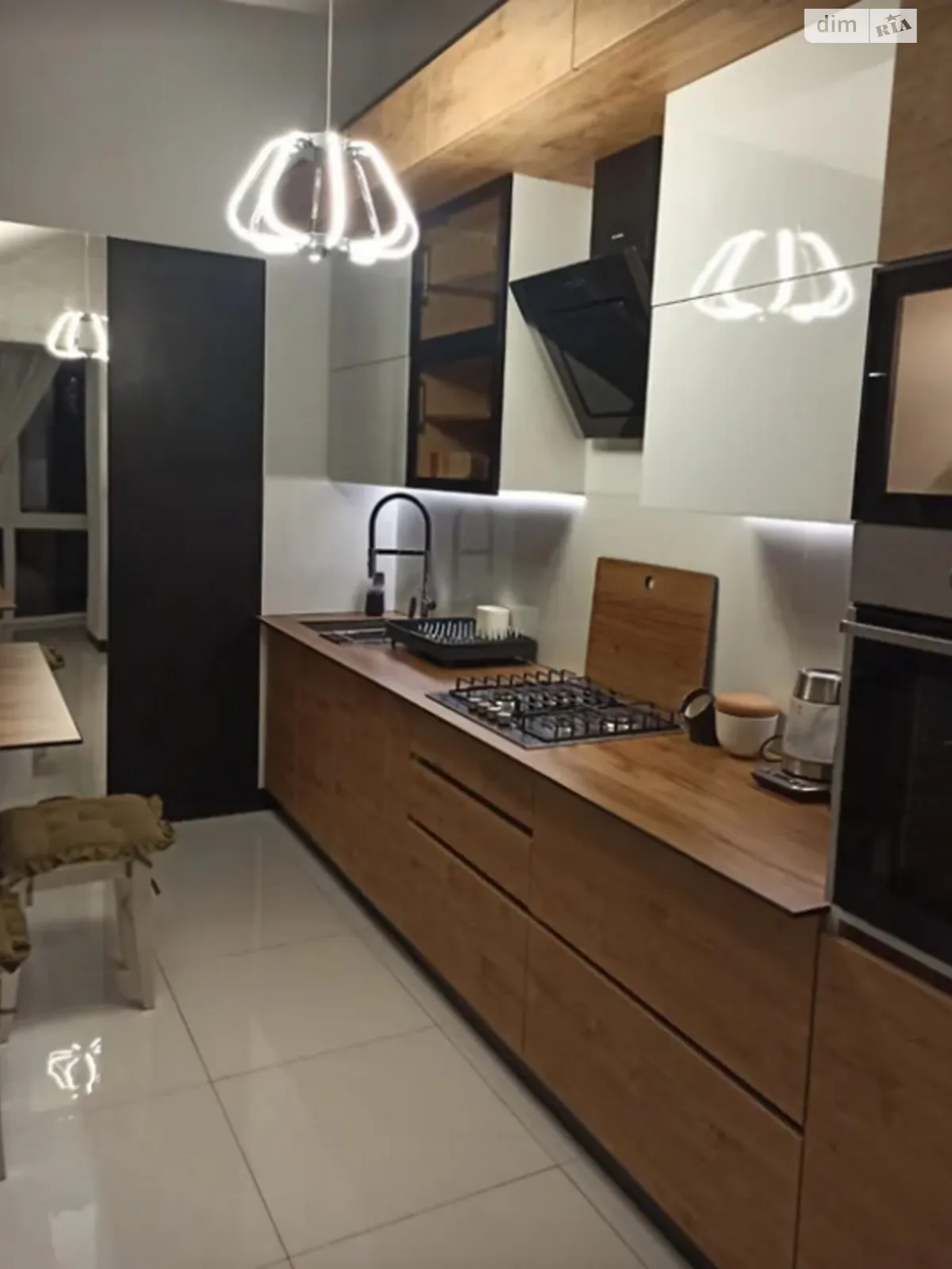 3-комнатная квартира 103 кв. м в Тернополе, цена: 120000 $ - фото 1