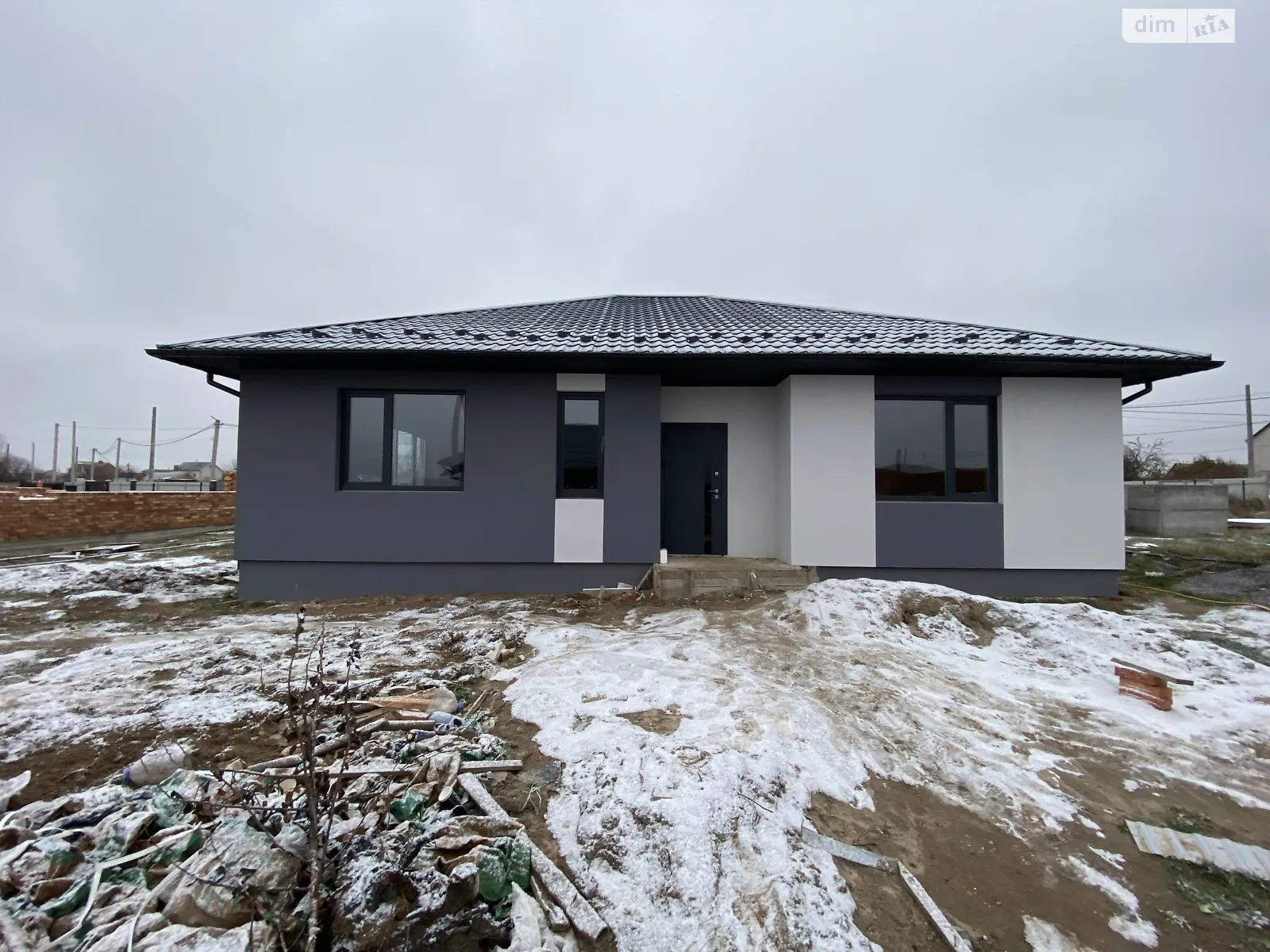 Продается одноэтажный дом 110 кв. м с мансардой, цена: 70000 $ - фото 1