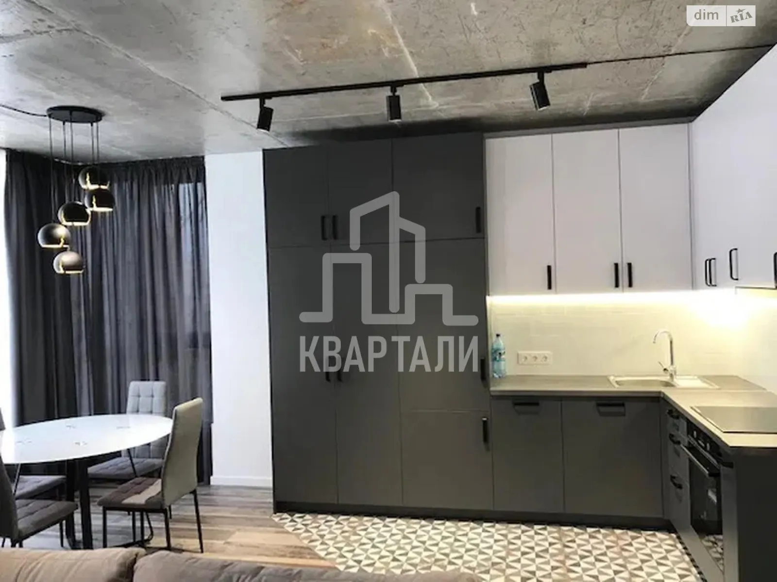 Продається 1-кімнатна квартира 38 кв. м у Києві, просп. Берестейський(Перемоги), 65