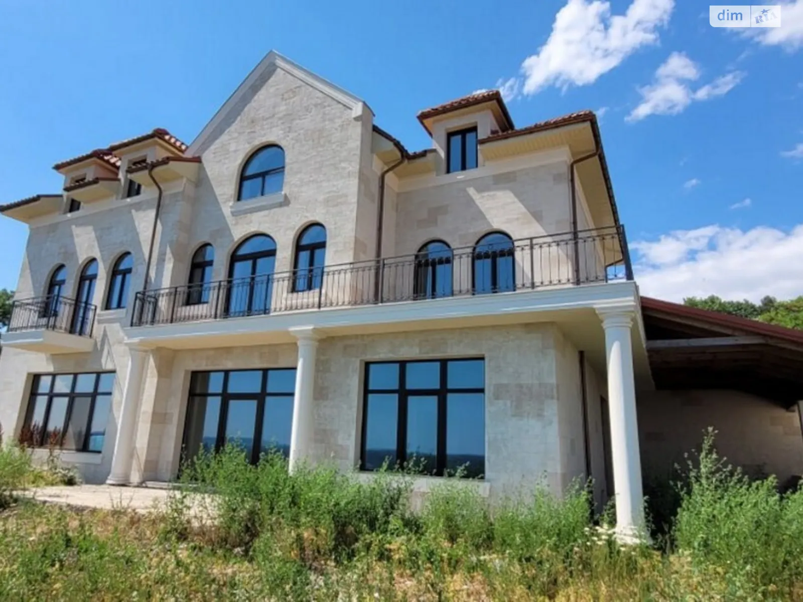 Продається будинок 3 поверховий 500 кв. м з садом, цена: 650000 $ - фото 1