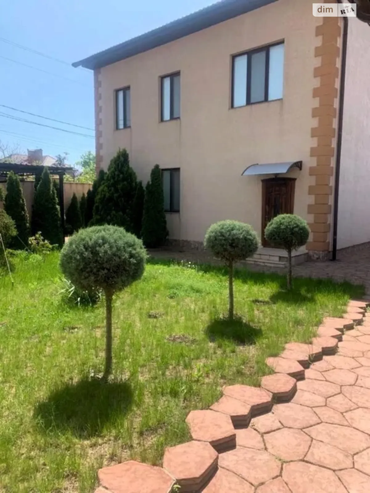 Продается дом на 2 этажа 258 кв. м с мансардой, цена: 310000 $ - фото 1