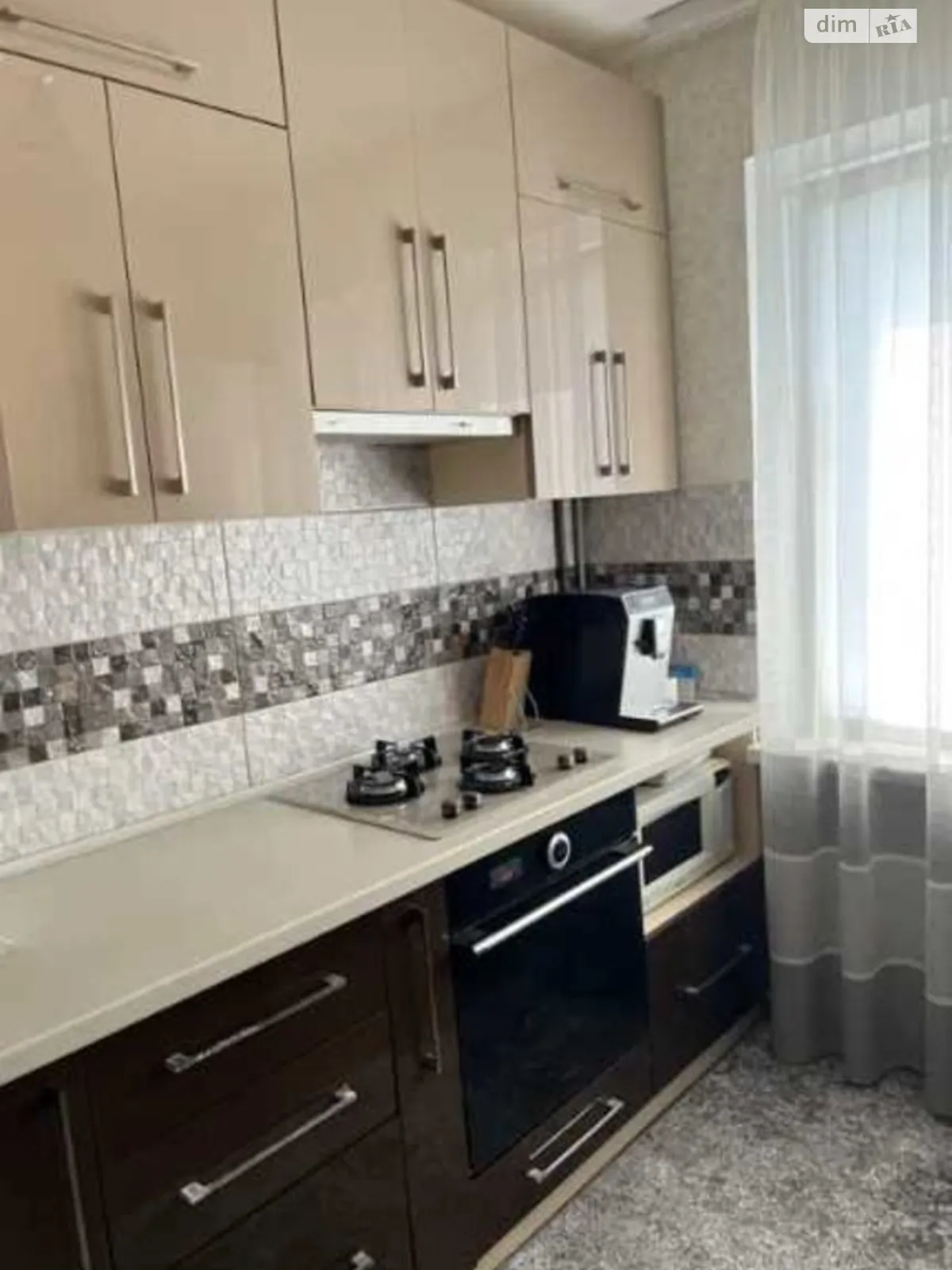 Продается 2-комнатная квартира 48 кв. м в Полтаве, ул. Курчатова
