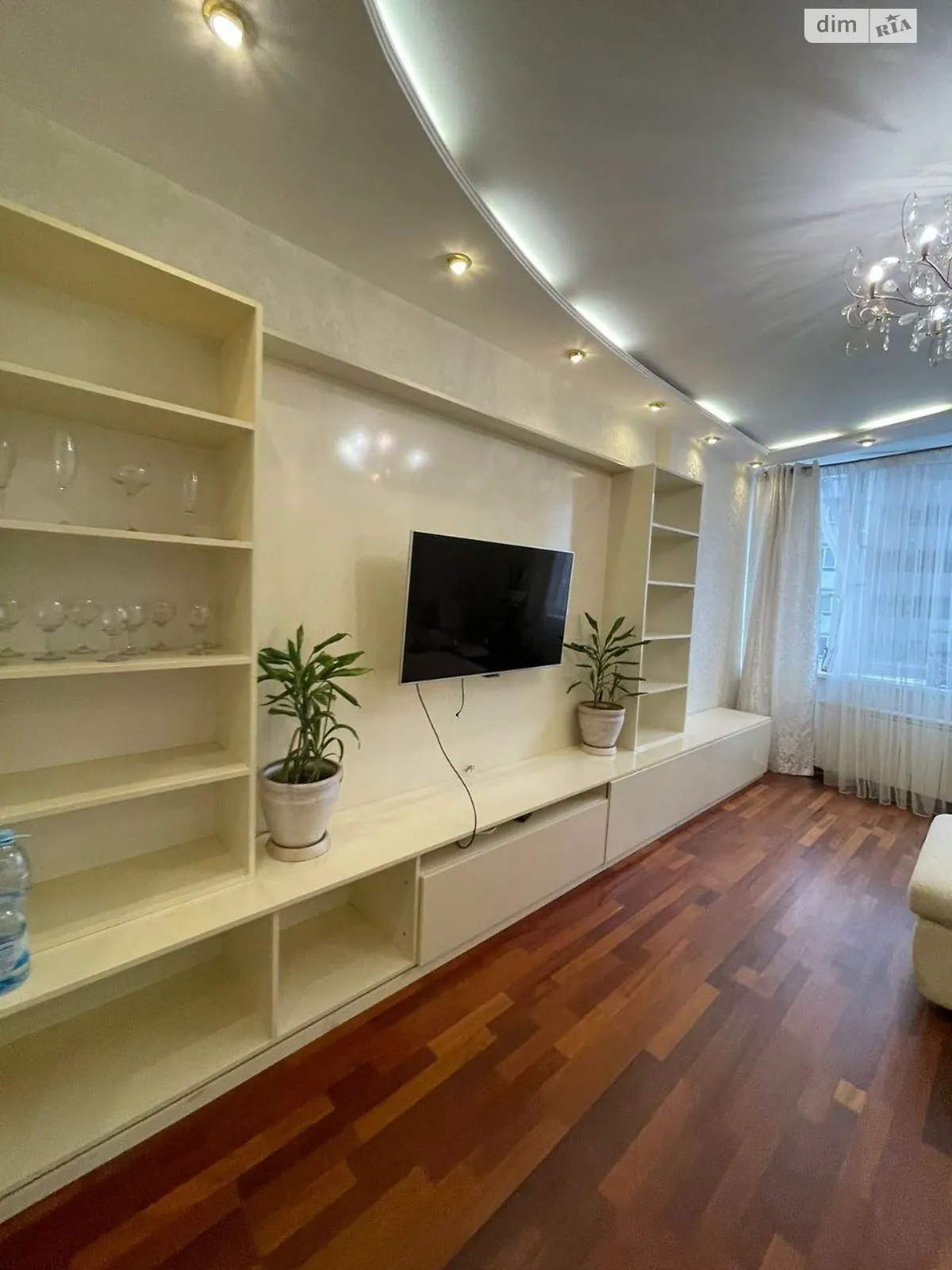 Сдается в аренду 3-комнатная квартира 105 кв. м в Киеве - фото 2