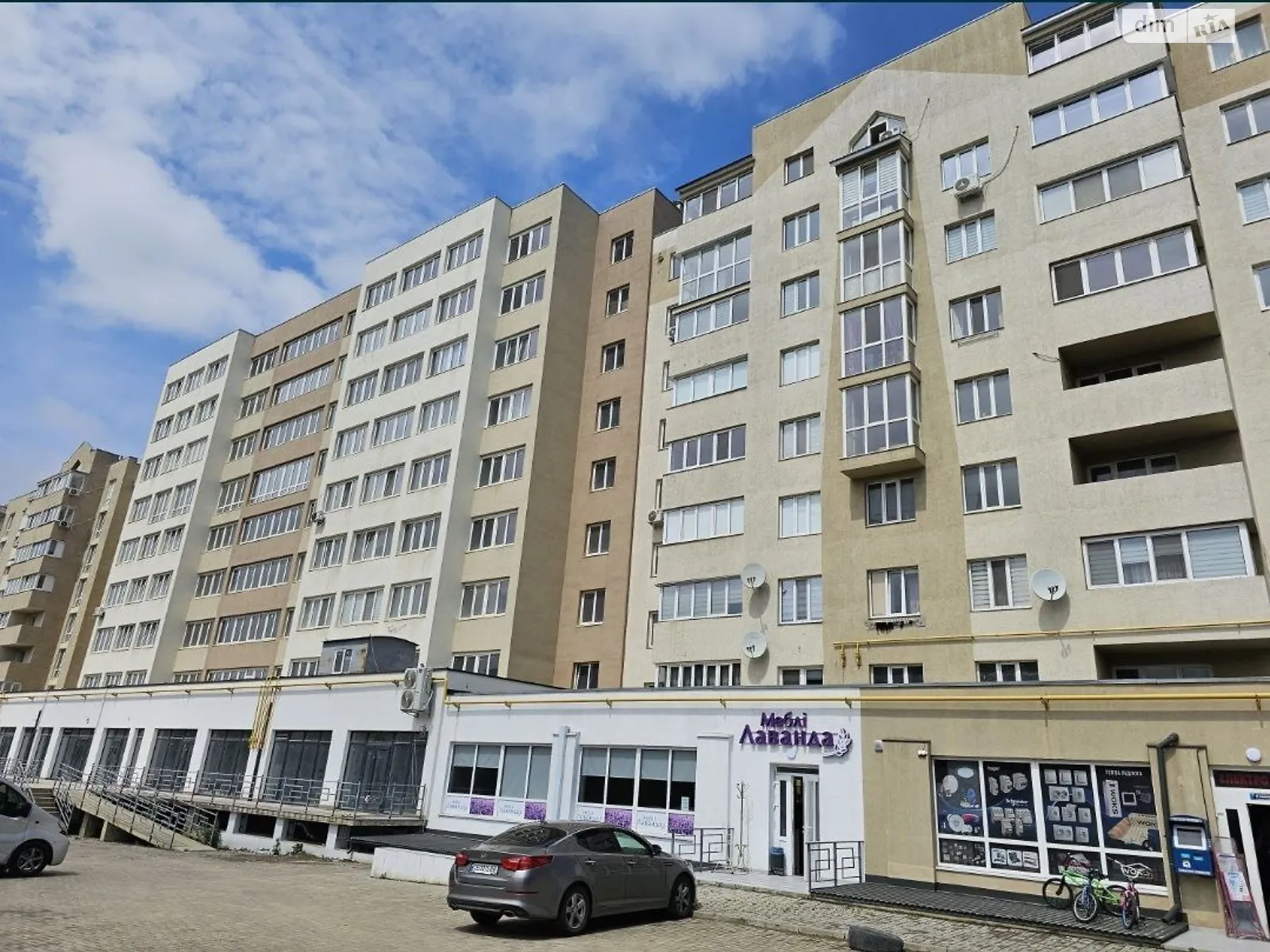 Продается 1-комнатная квартира 52.5 кв. м в Черновцах, цена: 52000 $