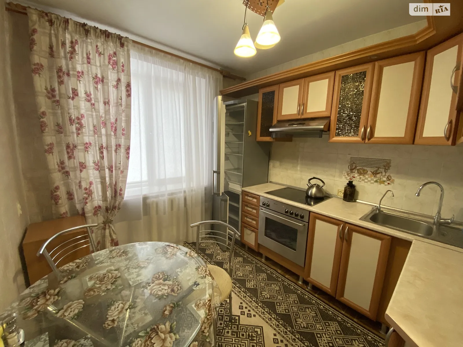 Продається 2-кімнатна квартира 54 кв. м у Миколаєві, просп. Центральний, 177А