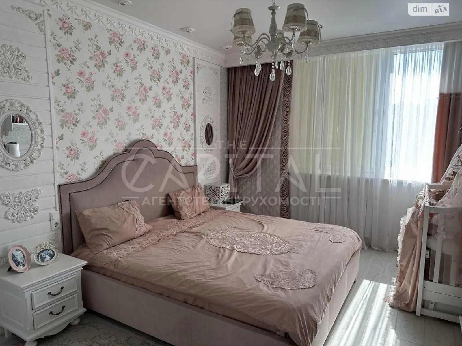 Продается 2-комнатная квартира 68 кв. м в Киеве, ул. Бориса Гмыри, 8Б