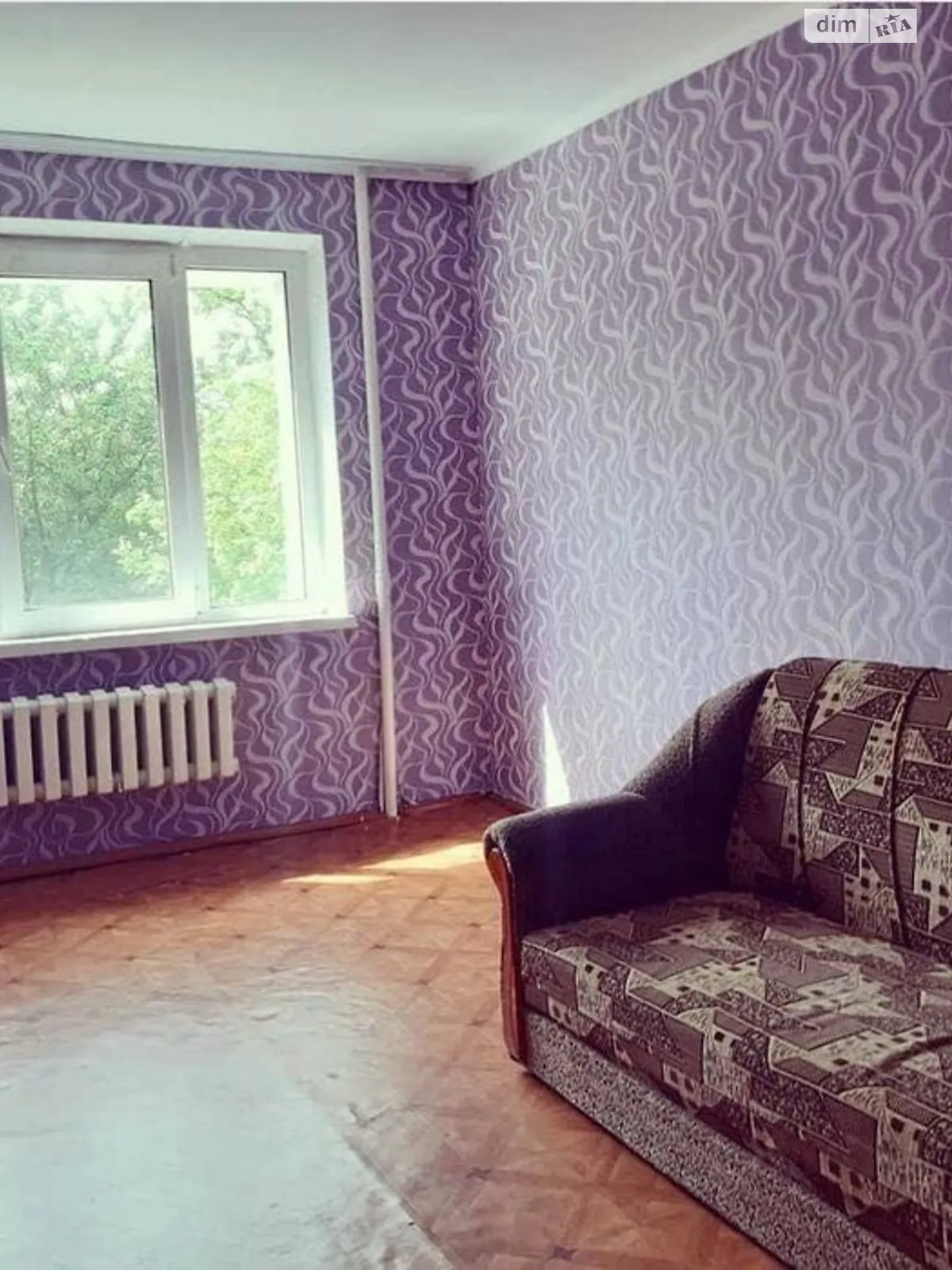 Продается 1-комнатная квартира 32 кв. м в Хмельницком, ул. Зализняка Максима