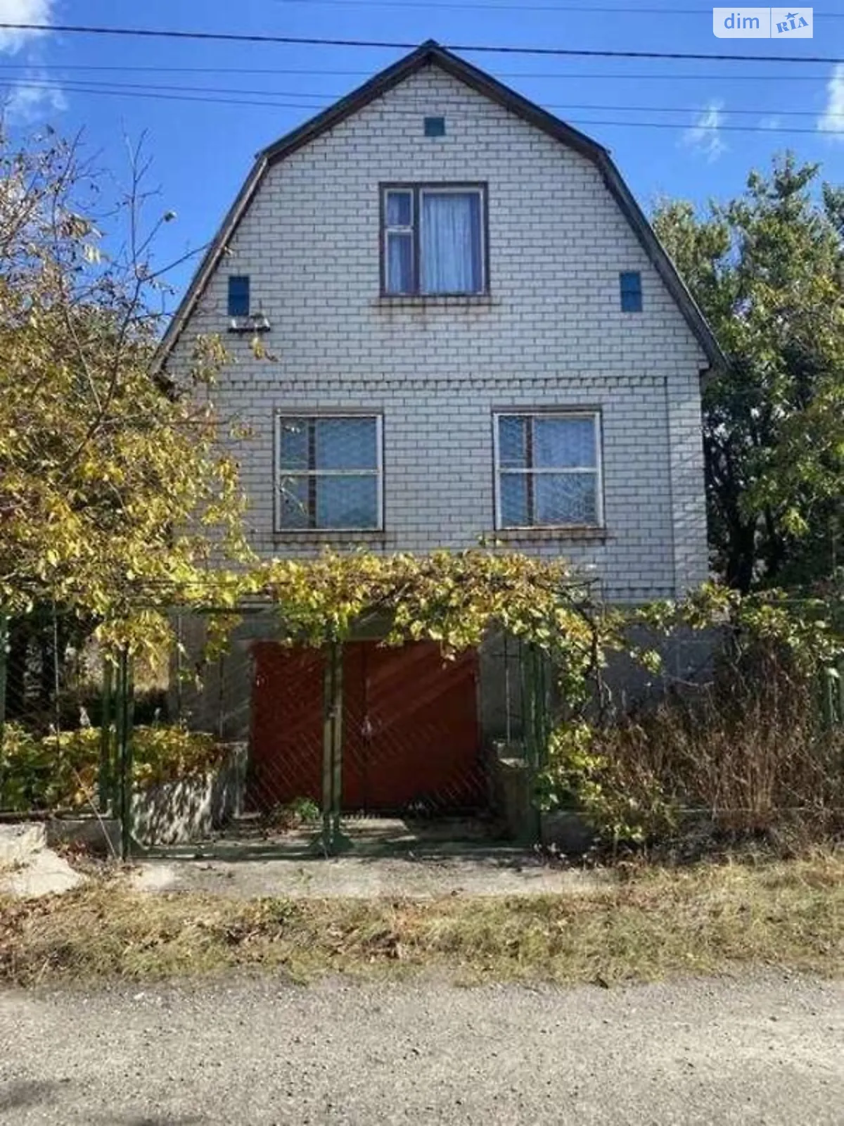 Продается дом на 2 этажа 120 кв. м с камином, цена: 55000 $